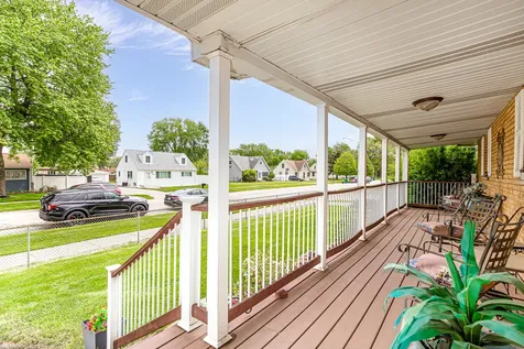 5400 West 83rd Place Burbank IL 60459