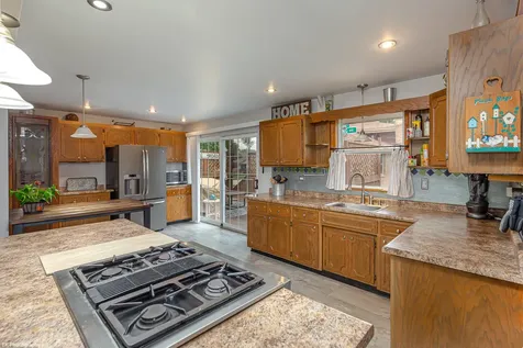 5400 West 83rd Place Burbank IL 60459