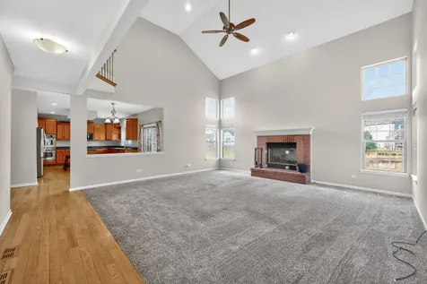 368 Kingsbury Drive Dekalb IL 60115