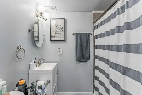 705 North Ridgeway Avenue Chicago IL 60624