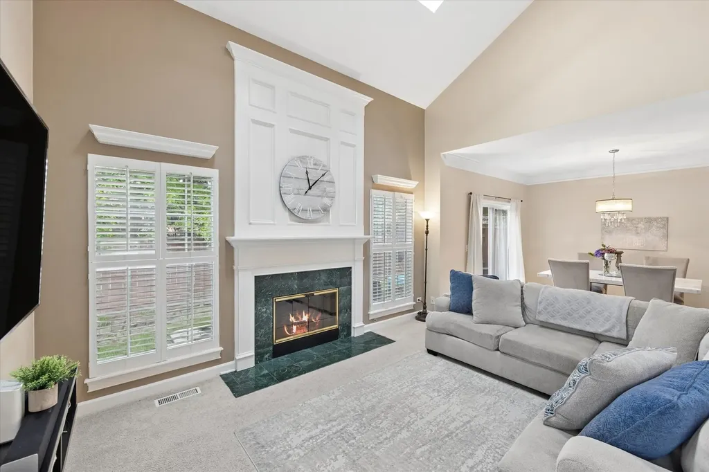 5 West Grove Street Lombard IL 60148