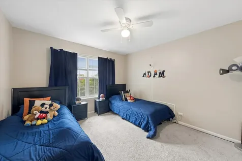 5 West Grove Street Lombard IL 60148