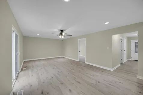 214 Columbus Road Streator IL 61364