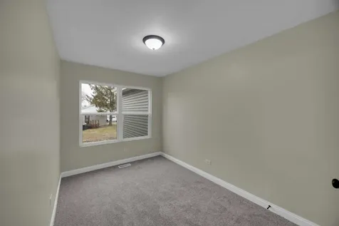 214 Columbus Road Streator IL 61364