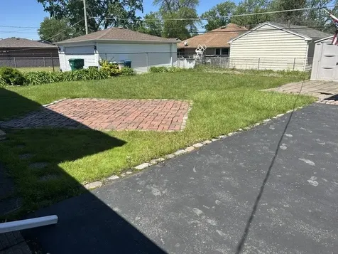 6314 West 85th Street Burbank IL 60459