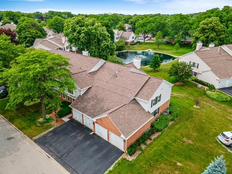 125 Rob Roy Lane Prospect Heights IL 60070