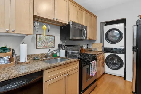 814 South Maple Avenue Oak Park IL 60304