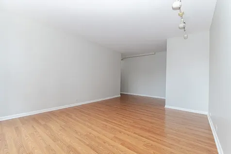 3420 North Lake Shore Drive Chicago IL 60657