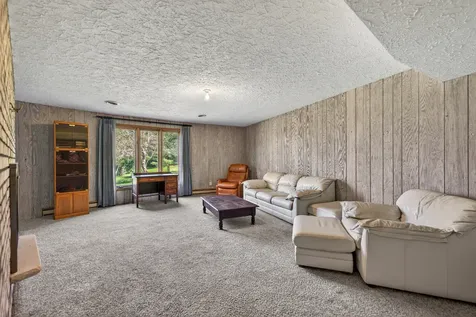 9737 Olas Lane Rockford IL 61114
