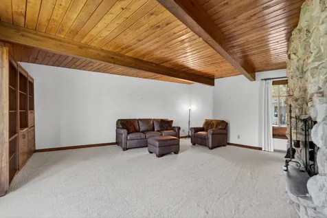 9737 Olas Lane Rockford IL 61114