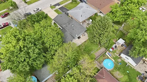 5815 West 87th Place Oak Lawn IL 60453