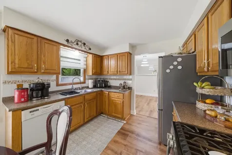5815 West 87th Place Oak Lawn IL 60453