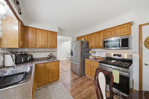 5815 West 87th Place Oak Lawn IL 60453