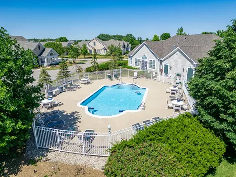 638 Handel Lane Woodstock IL 60098