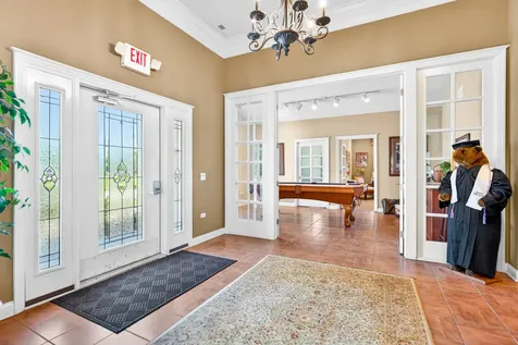 638 Handel Lane Woodstock IL 60098