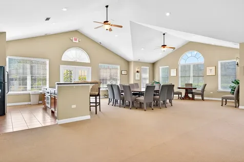 638 Handel Lane Woodstock IL 60098