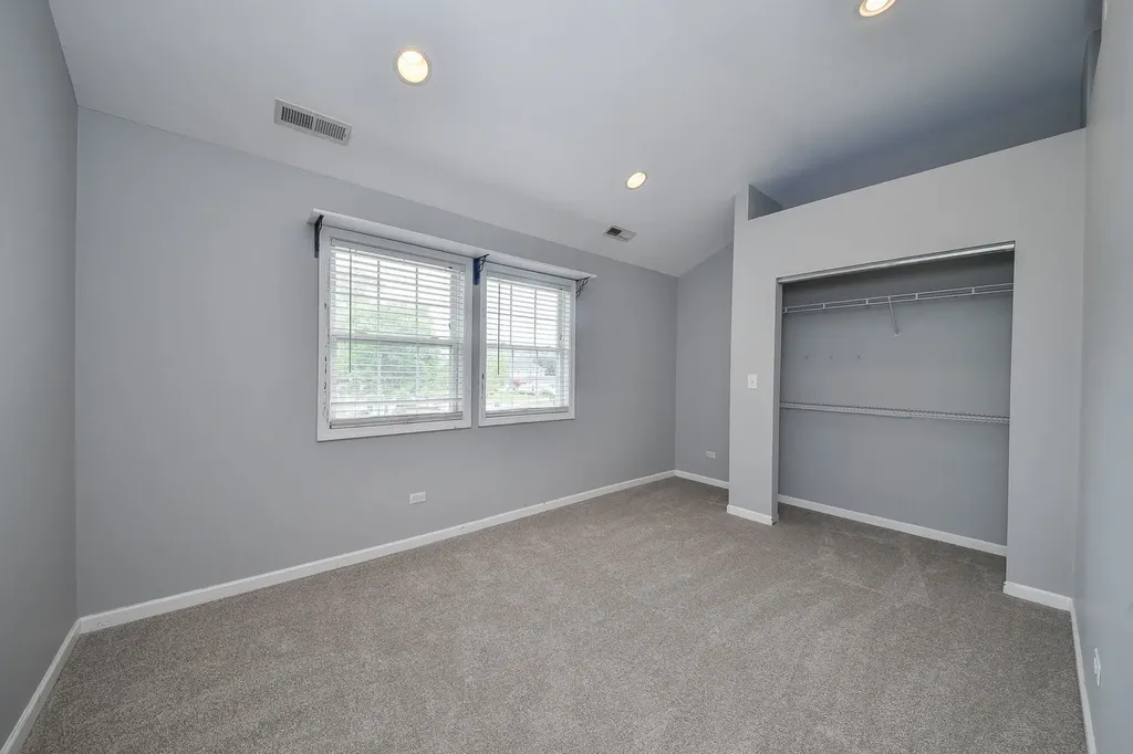 532 Ranch Road Wheaton IL 60187