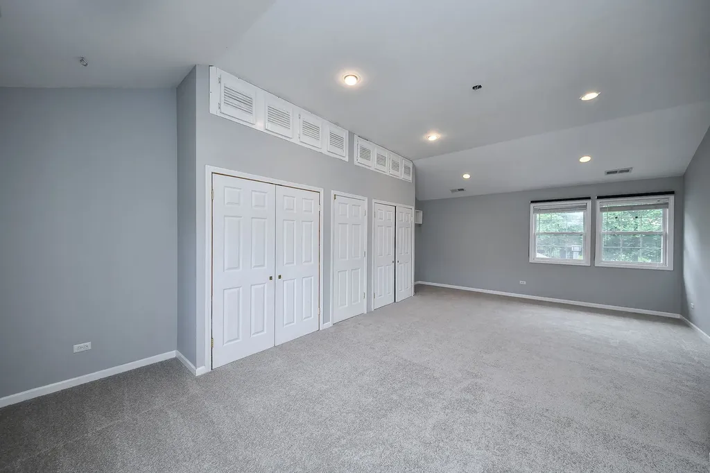 532 Ranch Road Wheaton IL 60187