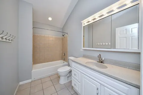 532 Ranch Road Wheaton IL 60187