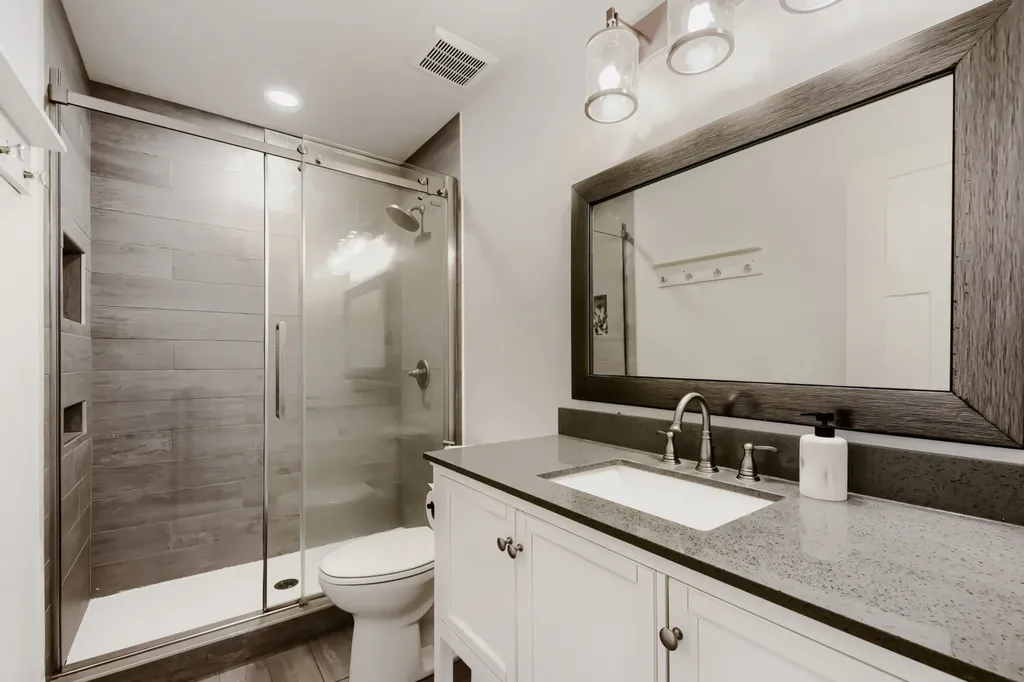 22888 West North Lakewood Lane Lake Zurich IL 60047