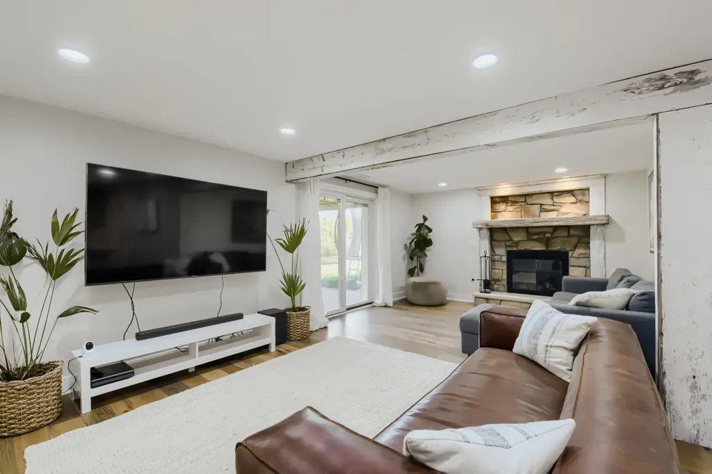 22888 West North Lakewood Lane Lake Zurich IL 60047