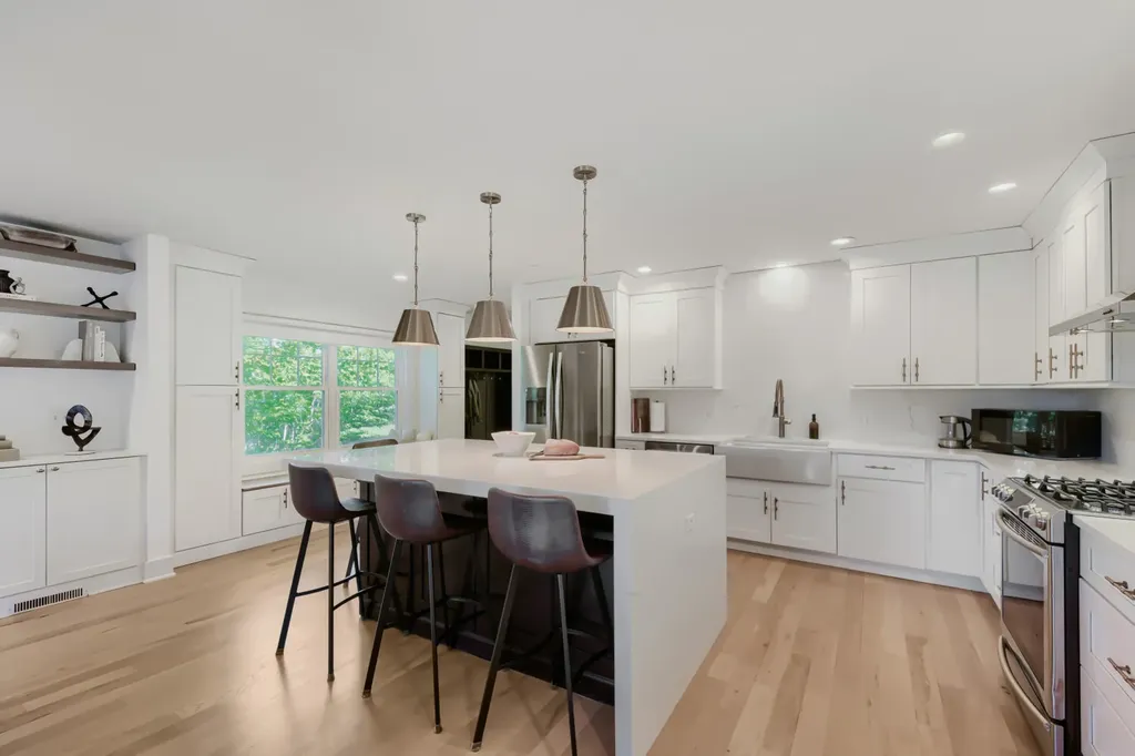 22888 West North Lakewood Lane Lake Zurich IL 60047