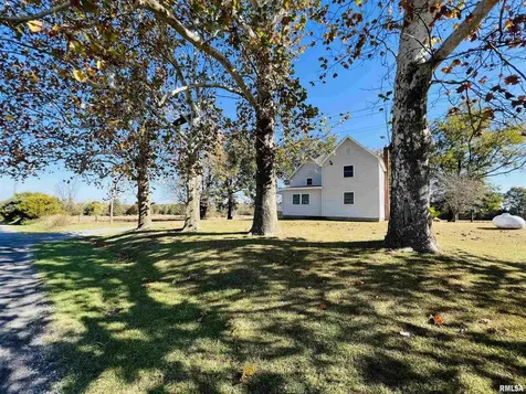 17064 Old Frankfort Road Johnston City IL 62951