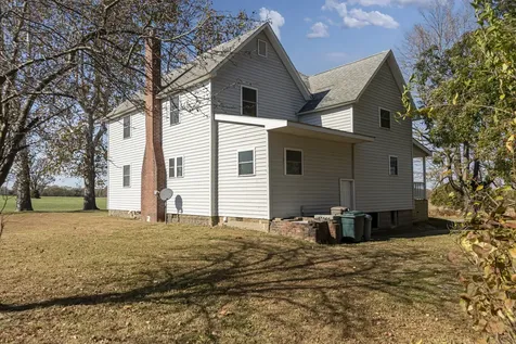 17064 Old Frankfort Road Johnston City IL 62951