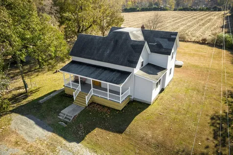 17064 Old Frankfort Road Johnston City IL 62951