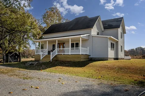 17064 Old Frankfort Road Johnston City IL 62951
