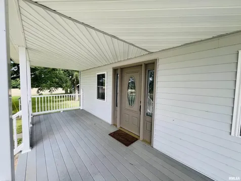 17064 Old Frankfort Road Johnston City IL 62951