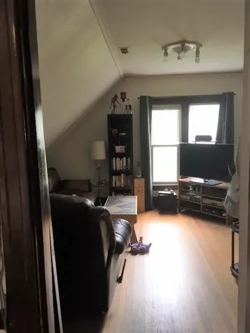 1116 West Wellington Avenue Chicago IL 60657