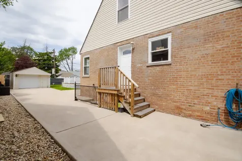 3142 Sunset Lane Franklin Park IL 60131