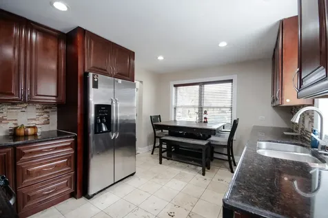 3142 Sunset Lane Franklin Park IL 60131