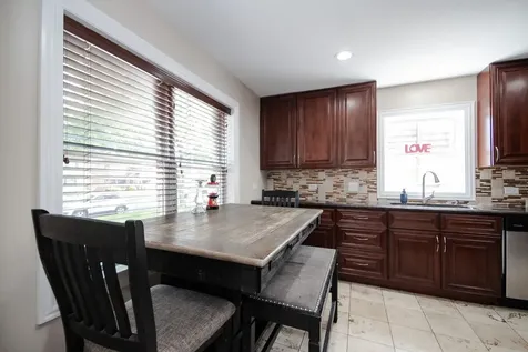 3142 Sunset Lane Franklin Park IL 60131