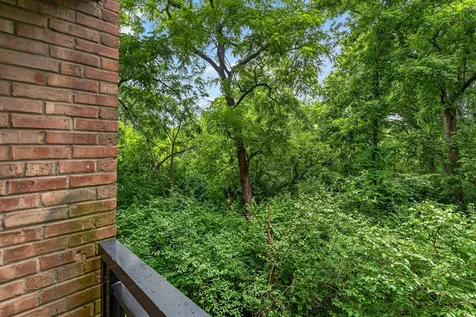 5900 Oakwood Drive Lisle IL 60532