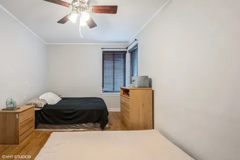 1224 West Chase Avenue Chicago IL 60626