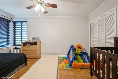 1224 West Chase Avenue Chicago IL 60626
