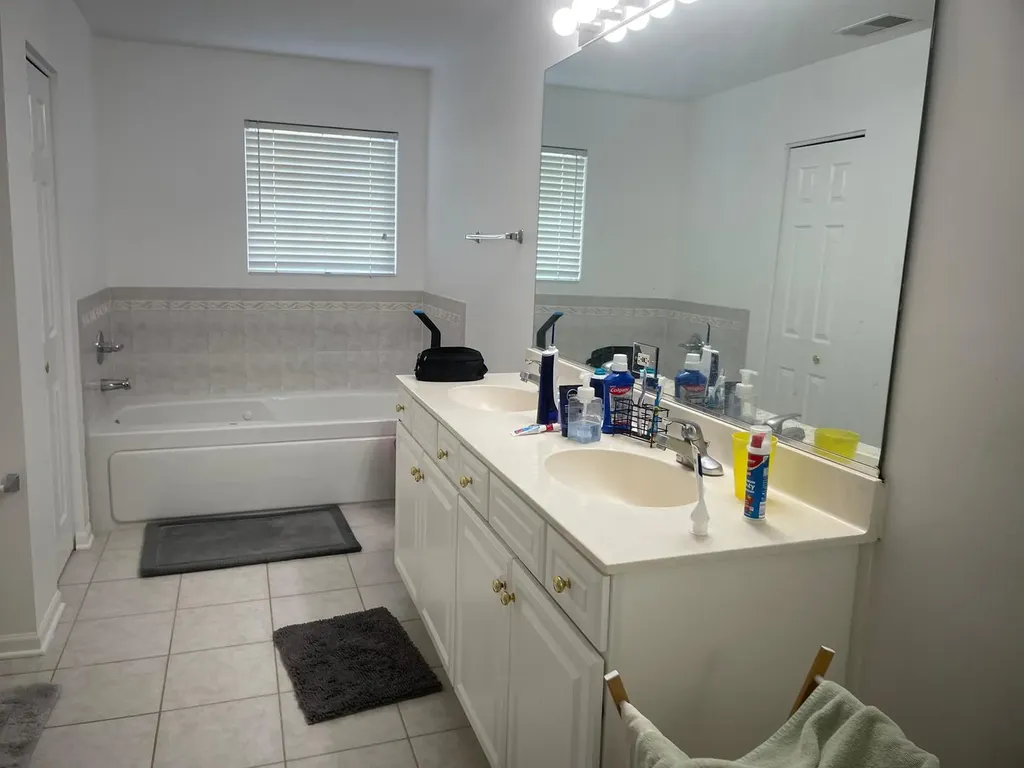3124 Crystal Rock Road Naperville IL 60564