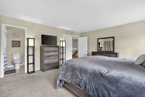 5245 170TH Street Oak Forest IL 60452