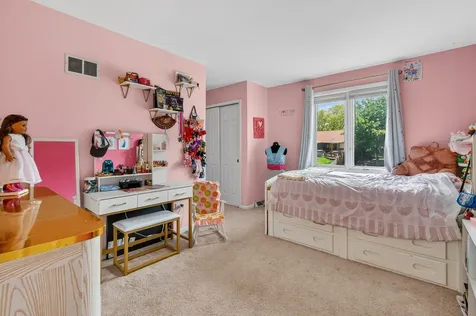 5245 170TH Street Oak Forest IL 60452