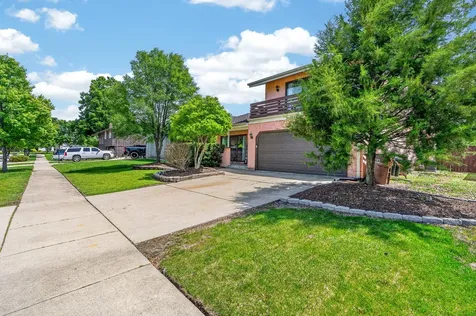 5245 170TH Street Oak Forest IL 60452