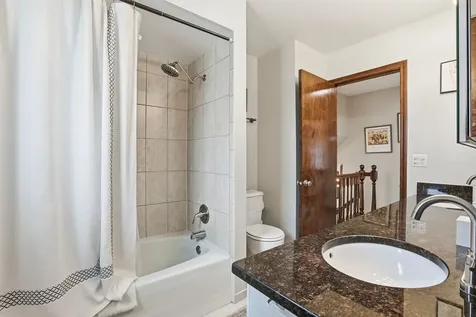 1308 East Thayer Street Mount Prospect IL 60056