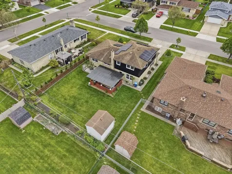 1308 East Thayer Street Mount Prospect IL 60056