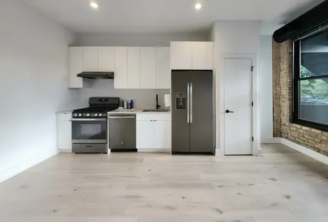 3228 West Palmer Street Chicago IL 60647