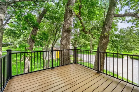 39W526 Lori Lane Elgin IL 60124