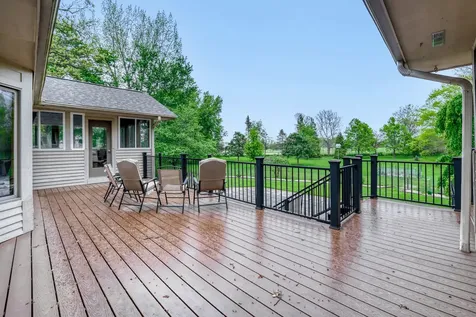 39W526 Lori Lane Elgin IL 60124