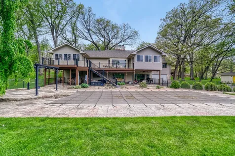 39W526 Lori Lane Elgin IL 60124