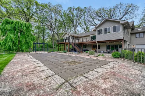 39W526 Lori Lane Elgin IL 60124