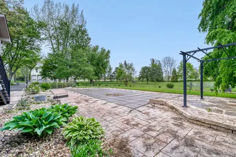 39W526 Lori Lane Elgin IL 60124